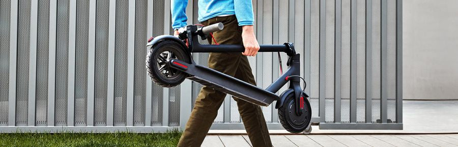 Scooter Trotineta Electrica pliabila M365 design minimalist