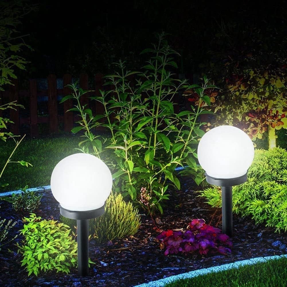 Set 4 bucati Lampa LED solară, Glob luminos pentru grădină sau terasă IP44 | Iluminare ecologică și atmosferă magică