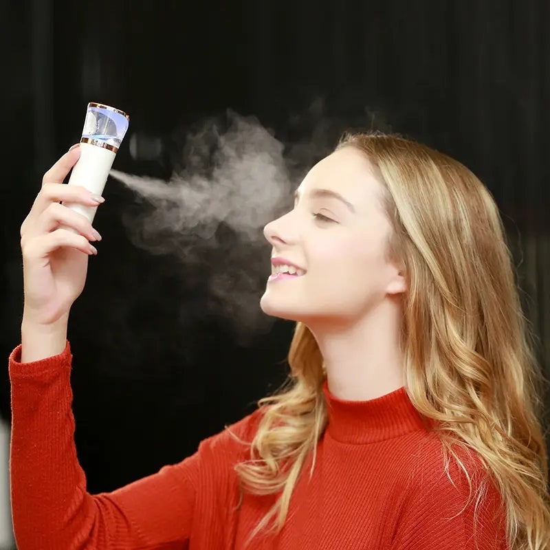 Sauna faciala Nano mist spray, pulverizator de vapori racoritori pentru hidratare piele, functie de power bank
