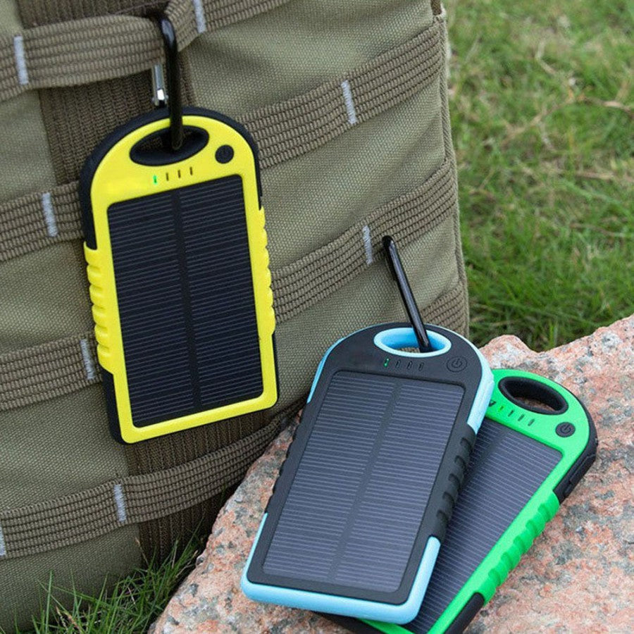 Baterie externa solara, 10000 mAh, rezistenta la socuri si apa