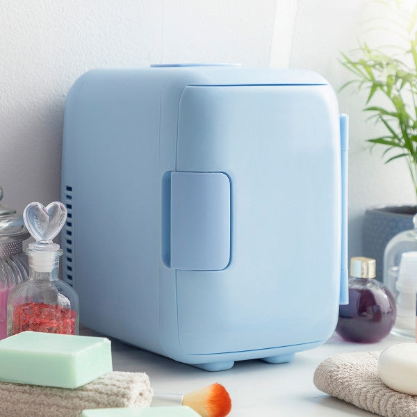 Mini frigider bauturi, alimente sau cosmetice cu functie de racire si incalzire pentru auto si casa