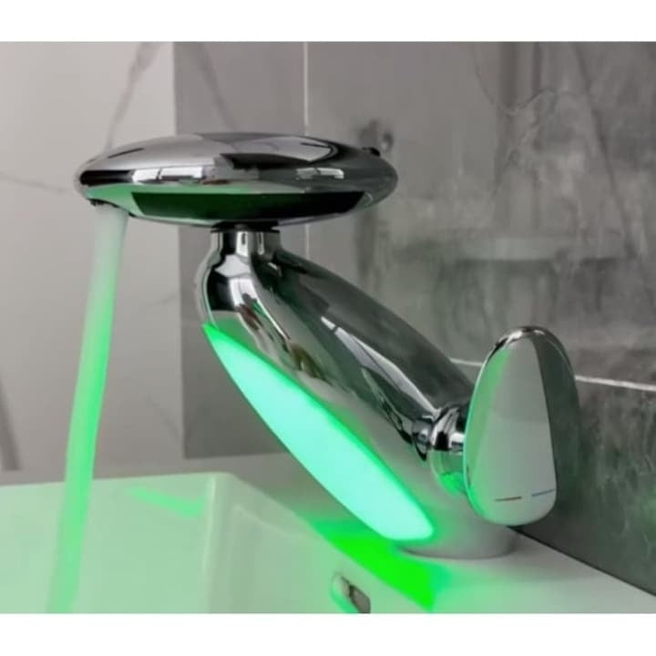 Baterie Lavoar Razo Premium cu Cap Retractabil și 4 Tipuri de Jet, Cromată