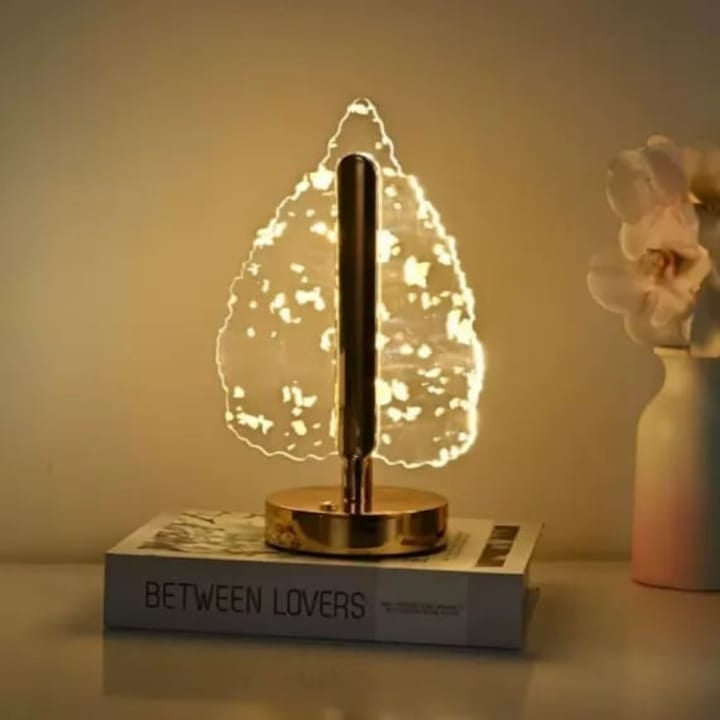 Lampă Decorativă LED în Formă de Brad, Reîncărcabilă USB, Aurie