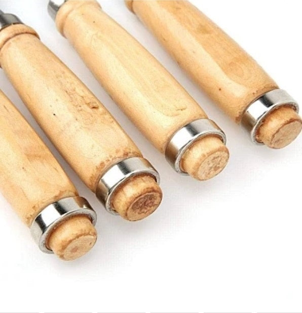 Set 4 Dalti cu maner de lemn