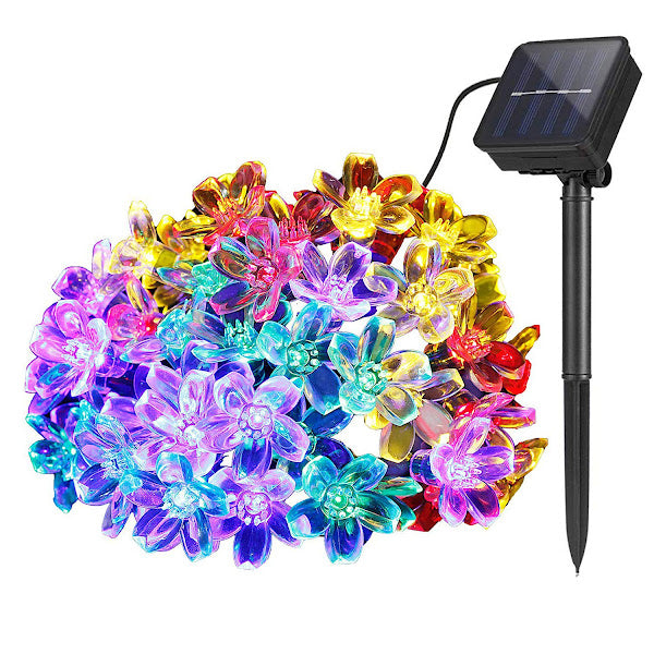Instalatie solara pentru casa sau gradina, cu 50 led-uri, 10 metri