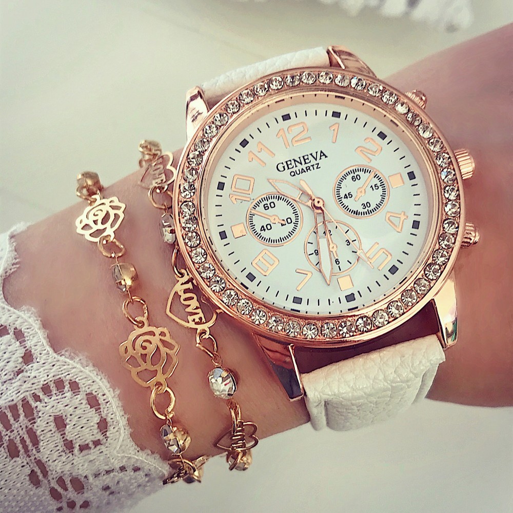 Ceas de dama Geneva cu pietricele si bratara piele
